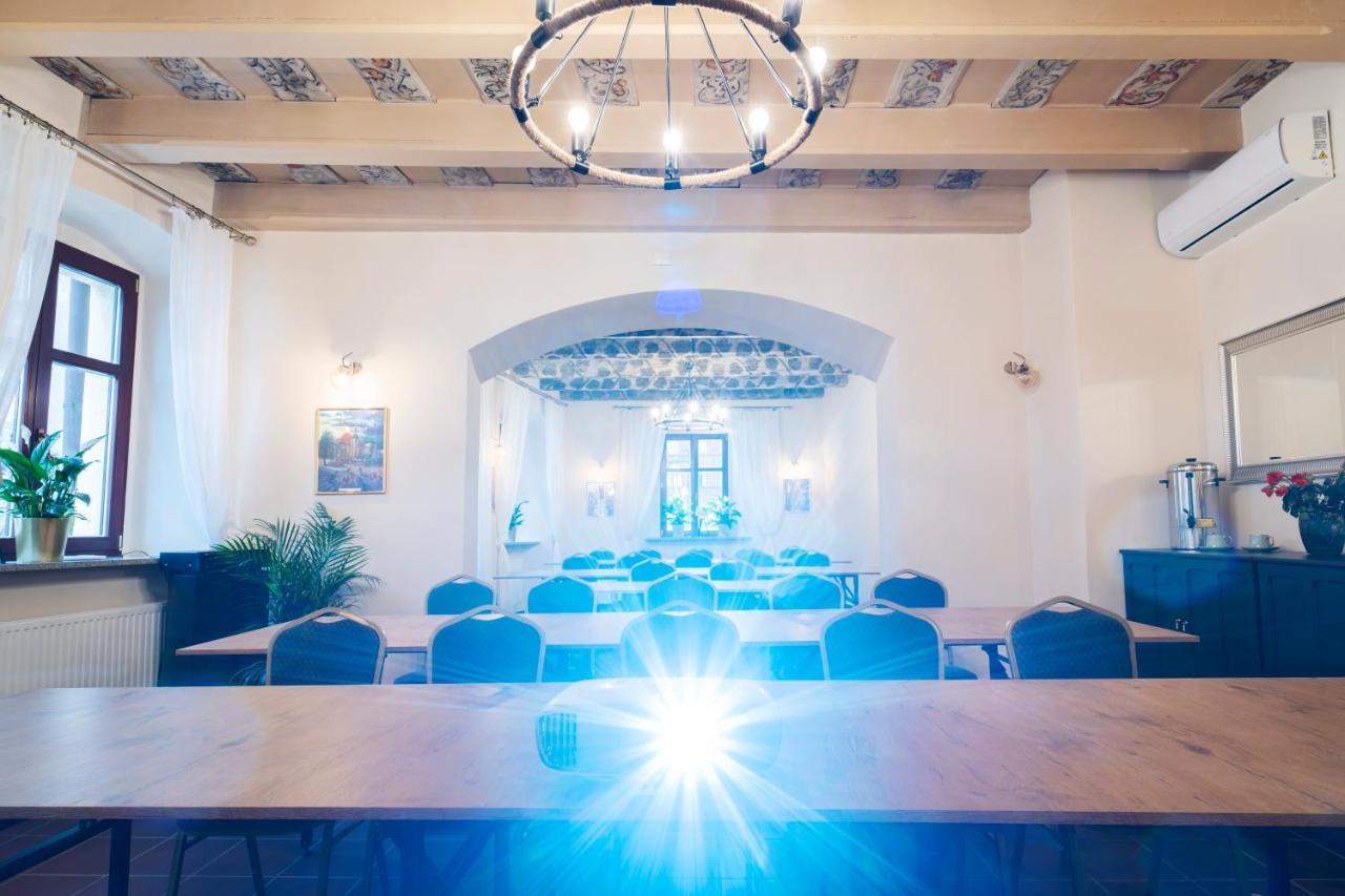 Aparthotel Katedralna Apart's Legnica