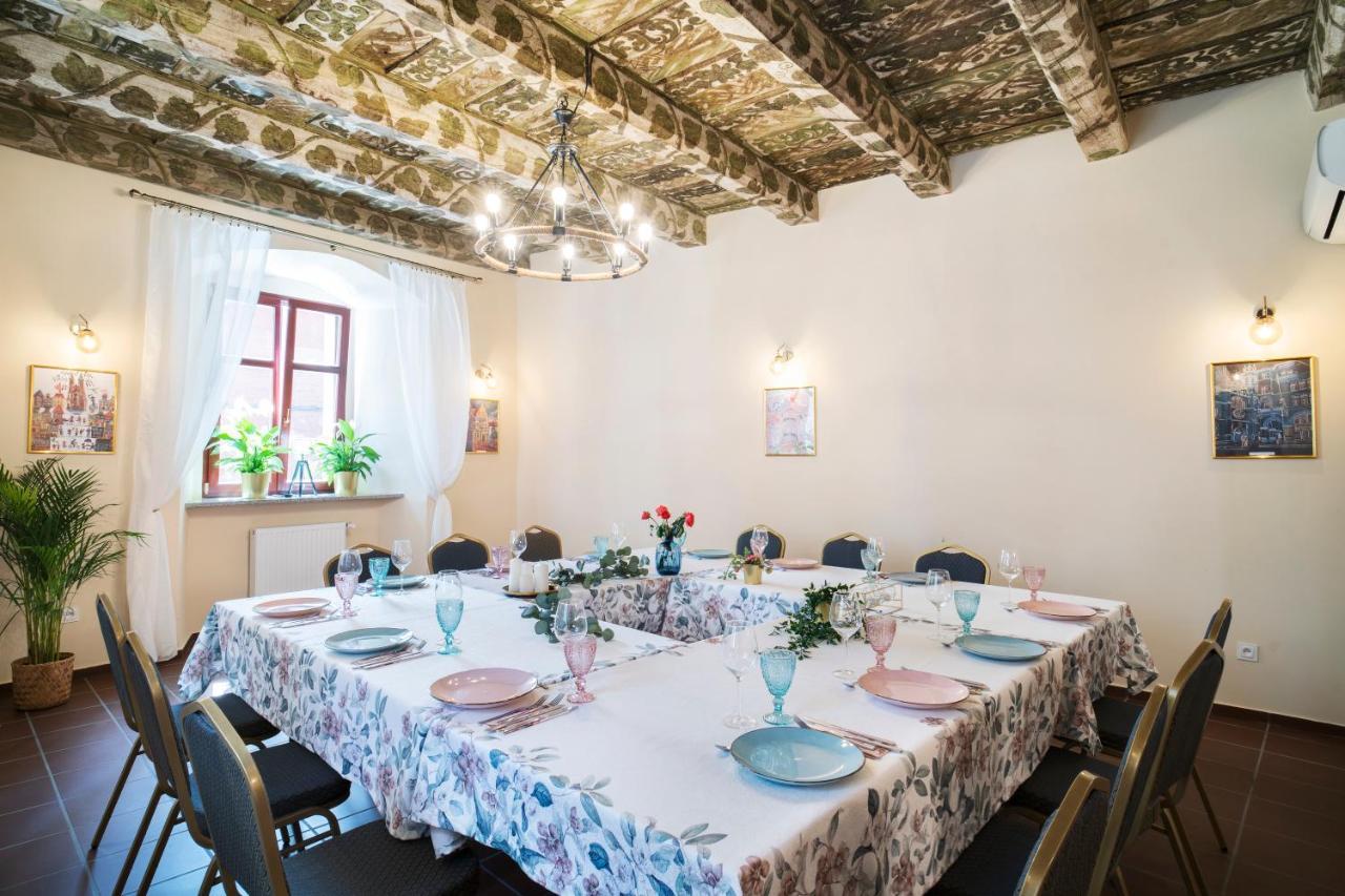 Aparthotel Katedralna Apart's *